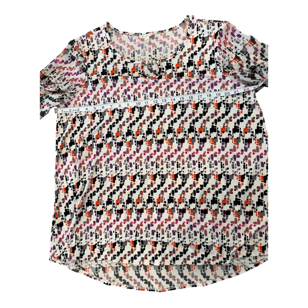 Cato EST 1946 Geometric Print Keyhole Blouse 3/4 Sleeve Pearl Accent 14/16W - Picture 3 of 4
